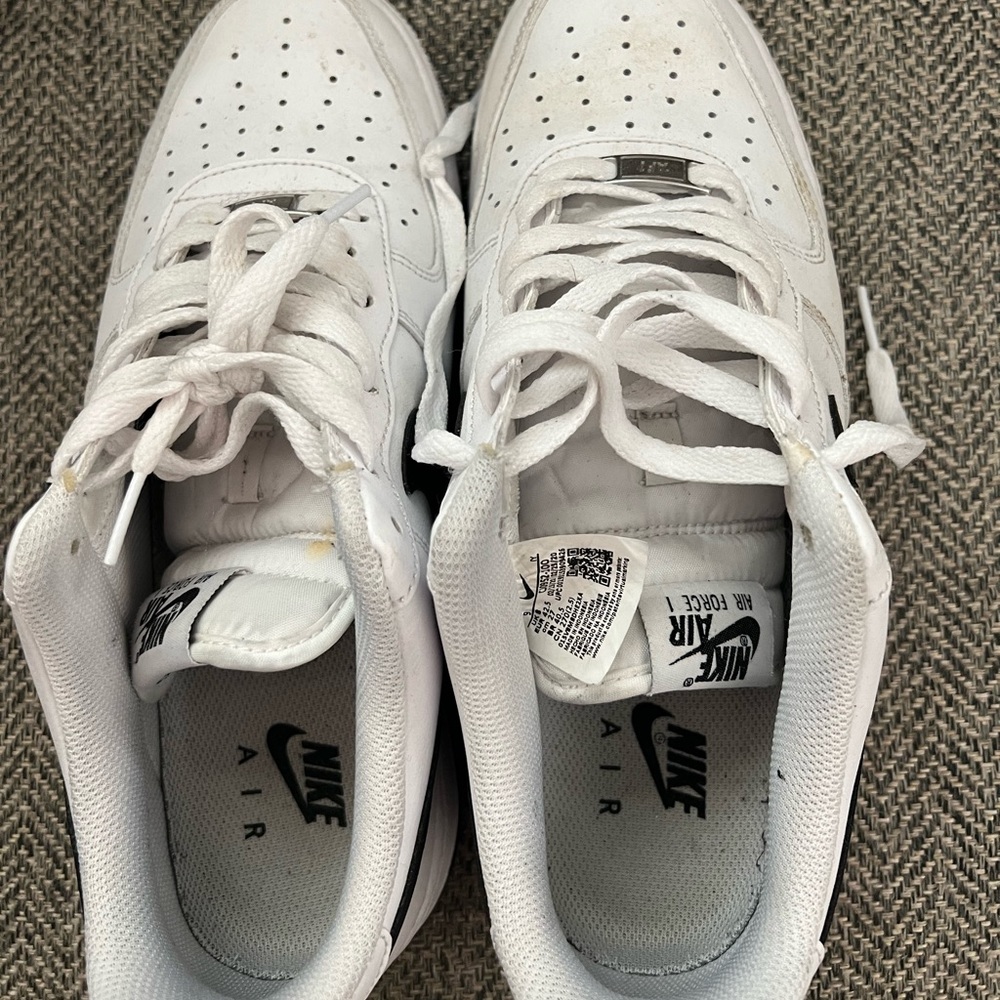 Nike Air Force 1